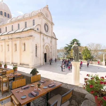 Blue House * Šibenik